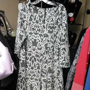 Eliza J cream/Black dress sz 22W